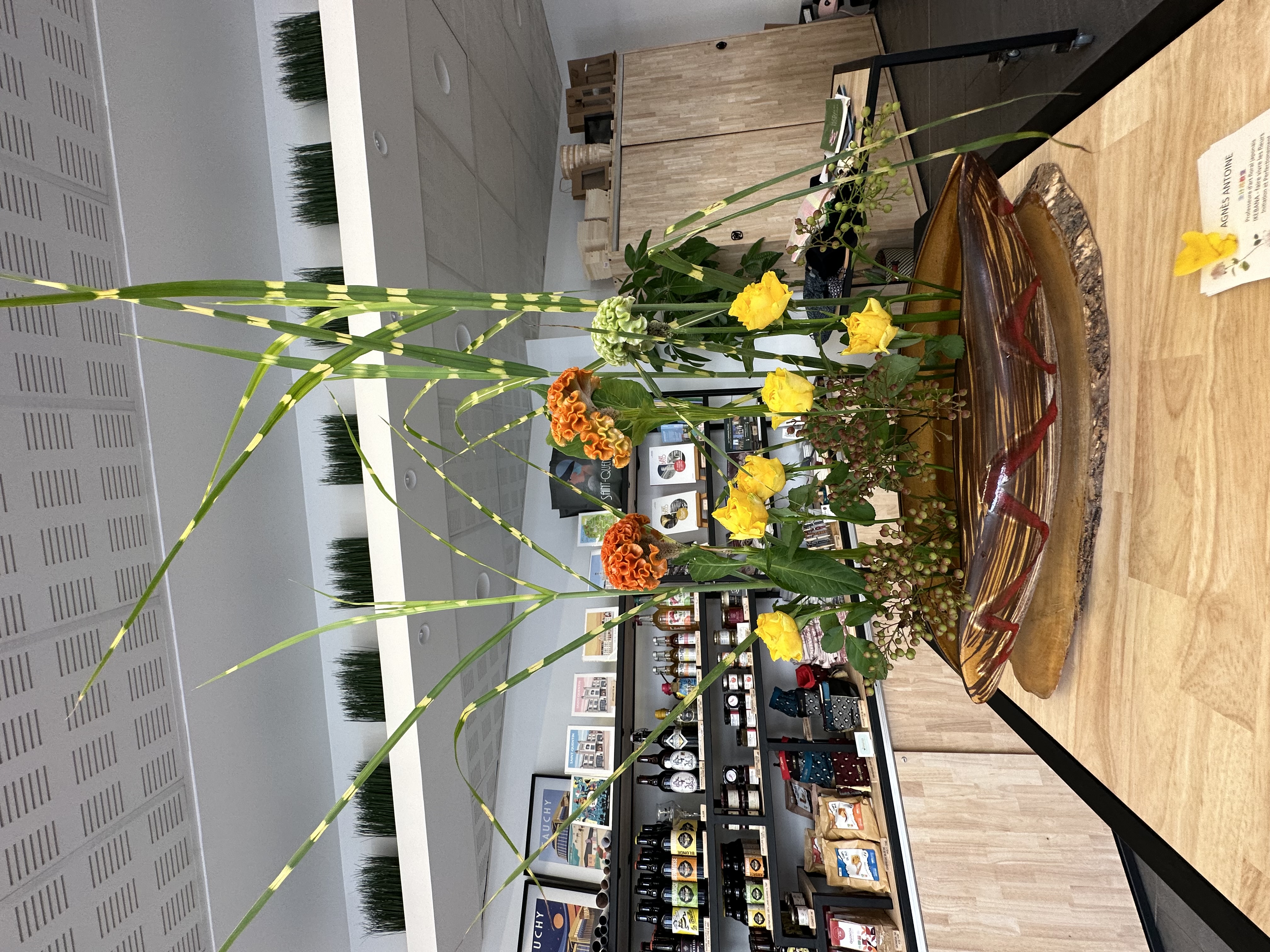 Démonstration d&rsquo;Ikebana à l&rsquo;office de tourisme du Saint-Quentinois