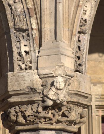 bouffon hotel de ville