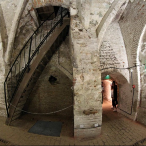 Des souterrains aux hauteurs de la Basilique