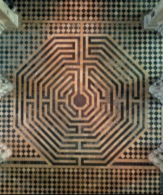 La construction de la Collégiale de Saint-Quentin