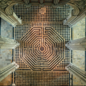 Escape box : Saurez-vous percer le secret de la Basilique ?