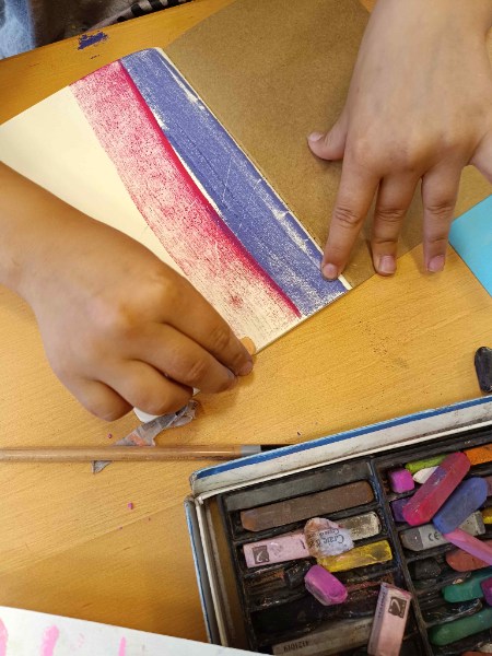 Petits experts du Patrimoine : Mes premiers pastels : Un monde de couleurs à explorer 1 Petits experts du Patrimoine : Mes premiers pastels : Un monde de couleurs à explorer